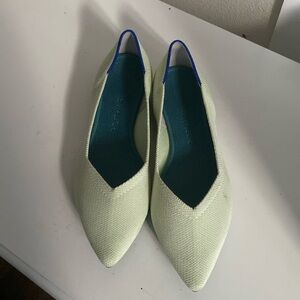 Mint Rothy’s point 8